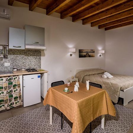 Il Cortile Apartment Castellammare del Golfo Ngoại thất bức ảnh