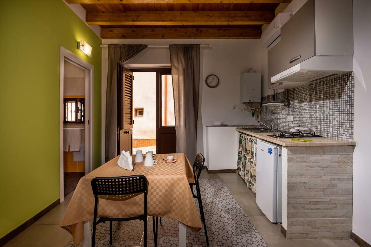 Il Cortile Apartment Castellammare del Golfo Ngoại thất bức ảnh